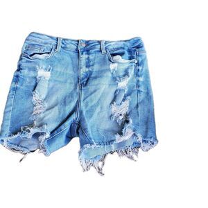 Judy Blue Bermuda Distressed Denim Shorts Size Large